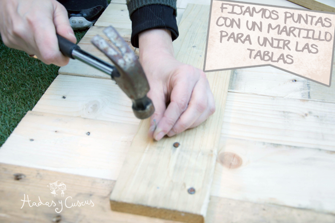 clavos para fijar palets cabecero-palets-diy